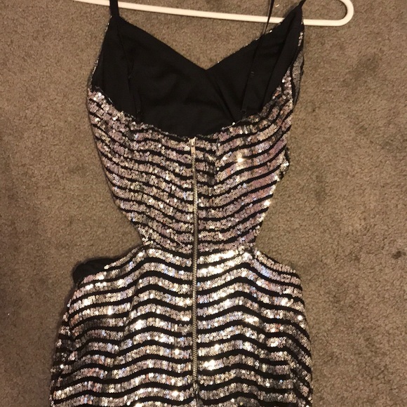 Sequin party dress - Picture 4 of 8